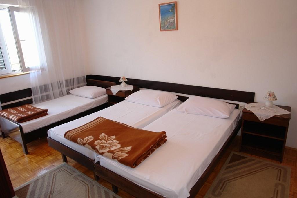Beautiful Apartment In Crikvenica With Kitchen Chambre photo